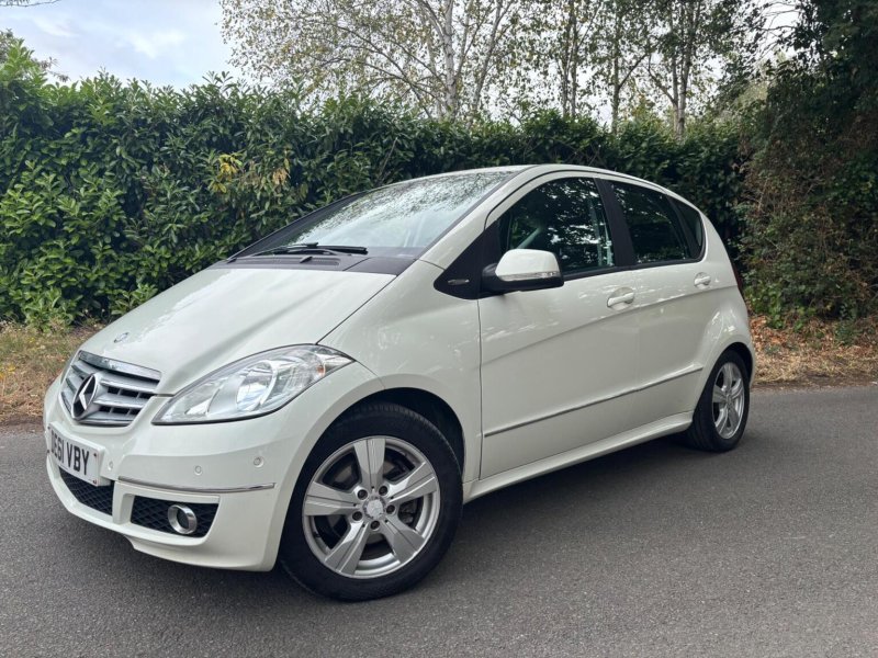 MERCEDES-BENZ A CLASS 2.0 A180 CDI Avantgarde SE 5dr