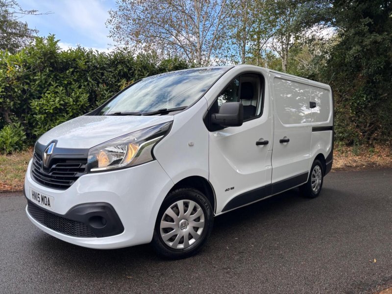 RENAULT TRAFIC 1.6 dCi 29 Business SWB Standard Roof Euro 5 5dr